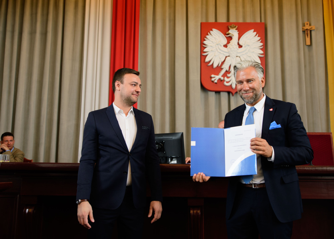 Zaprzysiężenie nowej Rady Miejskiej w Łodzi. Bartosz Domaszewicz przewodniczącym
