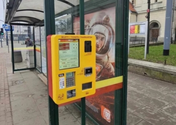 Ile czasu ma pasażer na skasowanie biletu po wejściu do pojazdu łódzkiego MPK?