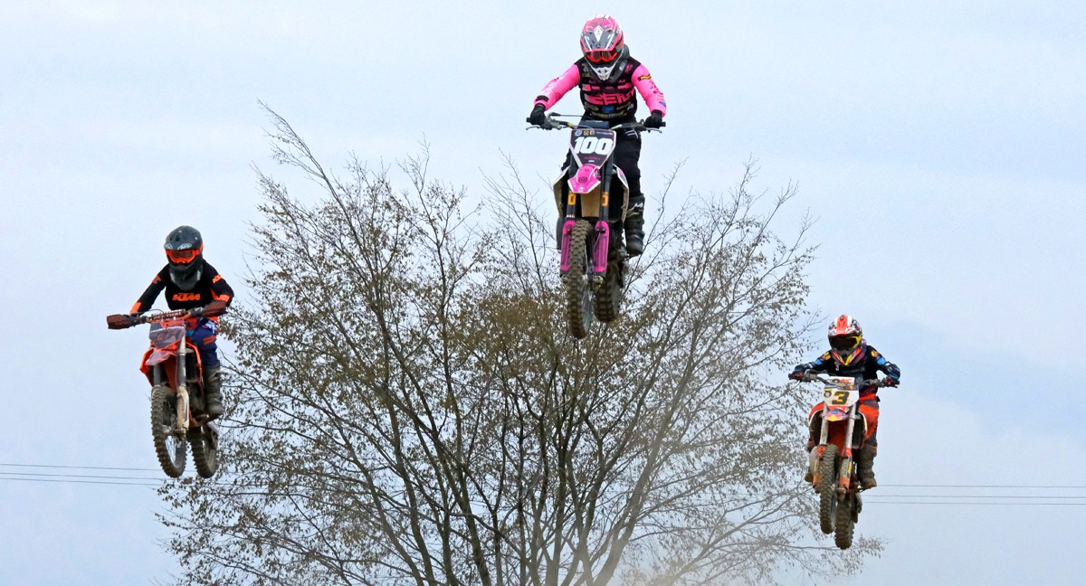 Motocross w Strykowie