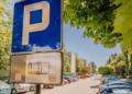 Zamiast rozjechanego trawnika - parking? Radny chce zmian na osiedlu w Sieradzu 2 Zamiast rozjechanego trawnika - parking? Radny chce zmian na osiedlu w Sieradzu