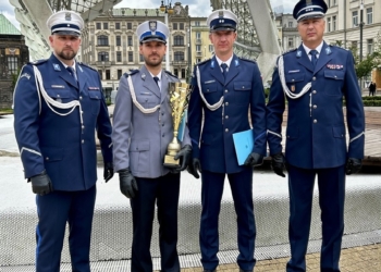 Policjanci z województwa łódzkiego najlepsi w konkursie Policjant Ruchu Drogowego