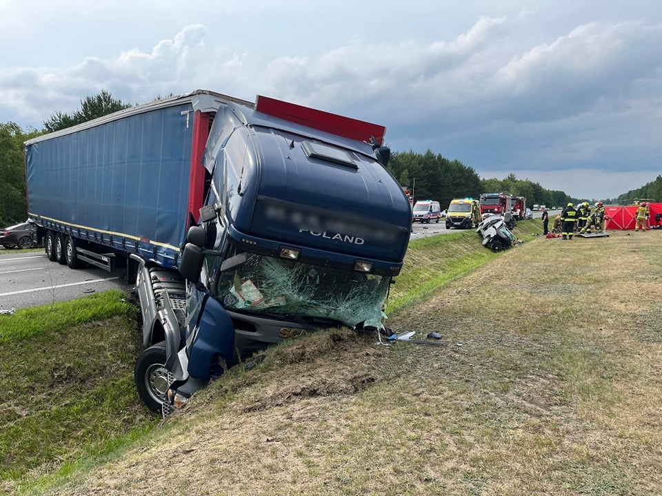 Bobrowniki. Tragiczny wypadek na DK70