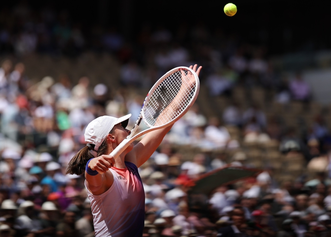 20. wygrana z rzędu na paryskiej mączce! Iga Świątek powalczy o trzeci kolejny triumf we French Open 1 20. wygrana z rzędu na paryskiej mączce! Iga Świątek powalczy w sobotę o trzeci z rzędu triumf we French Open