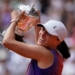 Dobrze znana królowa i nowy książę. Iga Świątek i Carlos Alcaraz triumfatorami French Open 2024 6 Dobrze znana królowa i nowy książę. Iga Świątek i Carlos Alcaraz triumfatorami French Open 2024