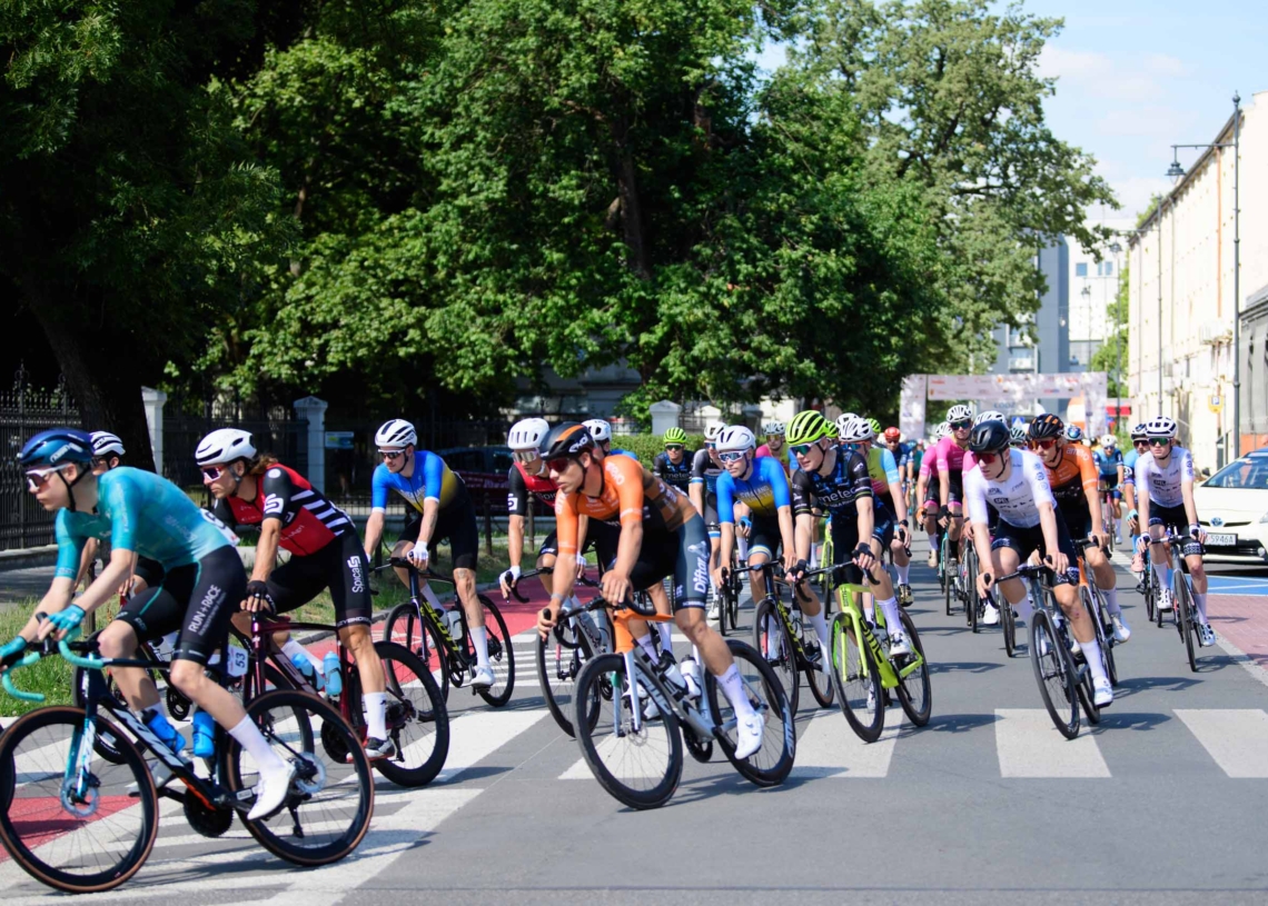 Wystartował 35. Wyścig Solidarności i Olimpijczyków