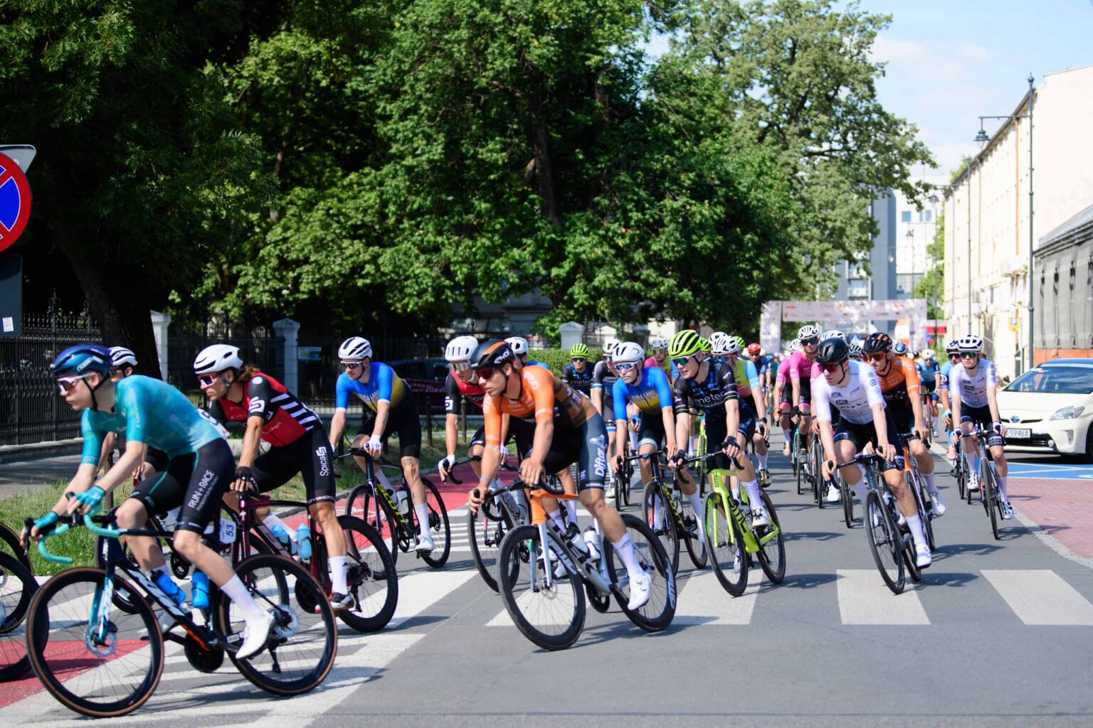 Start 35 Wyscigu Solidarnosci i Olimpijczykow Fot Sebastian Szwajkowski 46