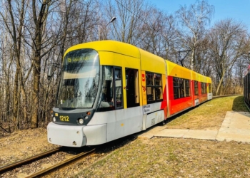 https://radiolodz.pl/wp-content/uploads/2024/06/e8a4bbbb-56a4-4774-ab0e-77faa3cbd6fa.jpg