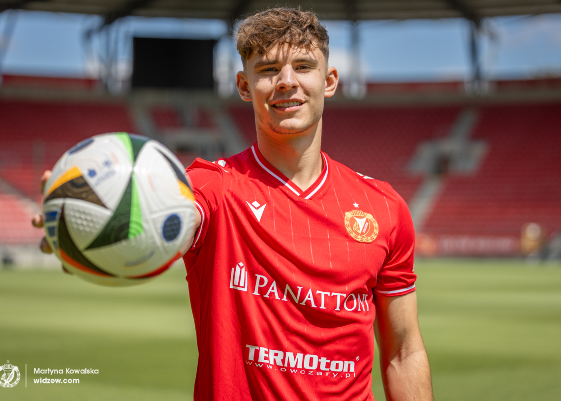Marcel Krajewski w Widzewie Łódź. 19-latek podpisał trzyletnią umowę 1 Marcel Krajewski w Widzewie