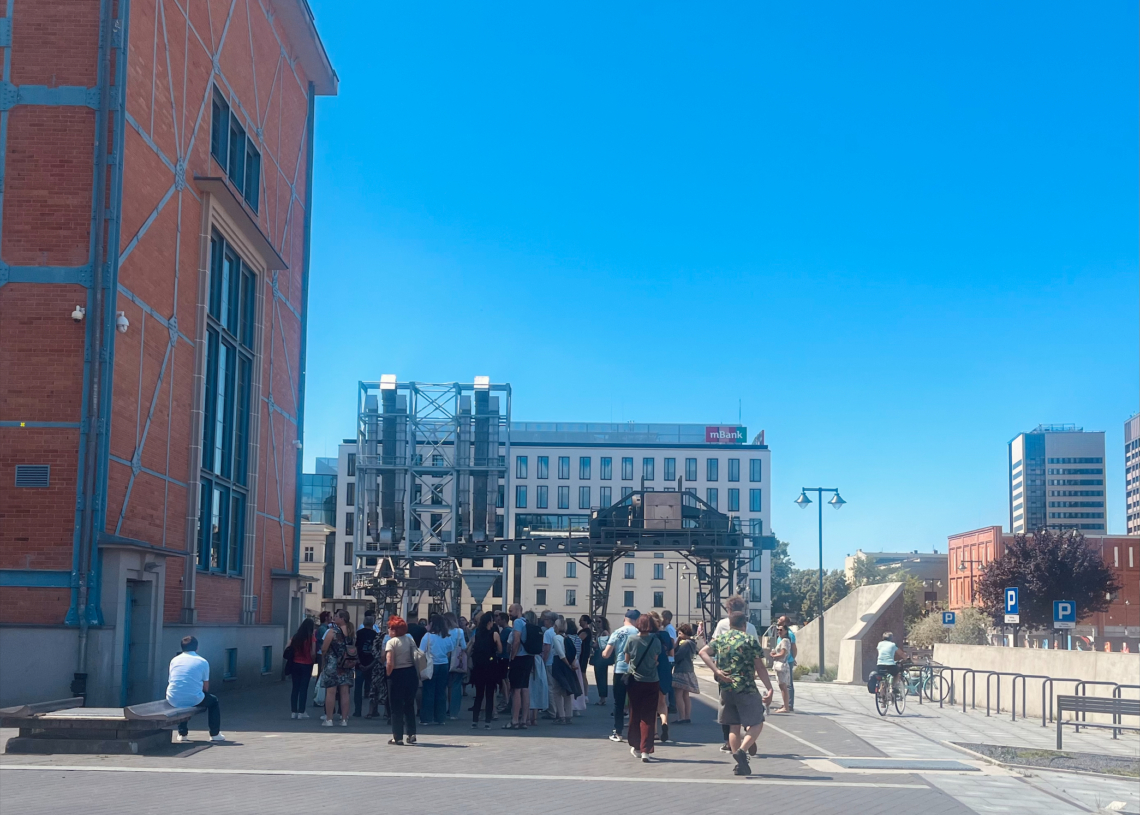 "Z serialem przez Łódź". Inauguracja szlaku spacerów 1 "Z serialem przez Łódź". Inauguracja szlaku spacerów