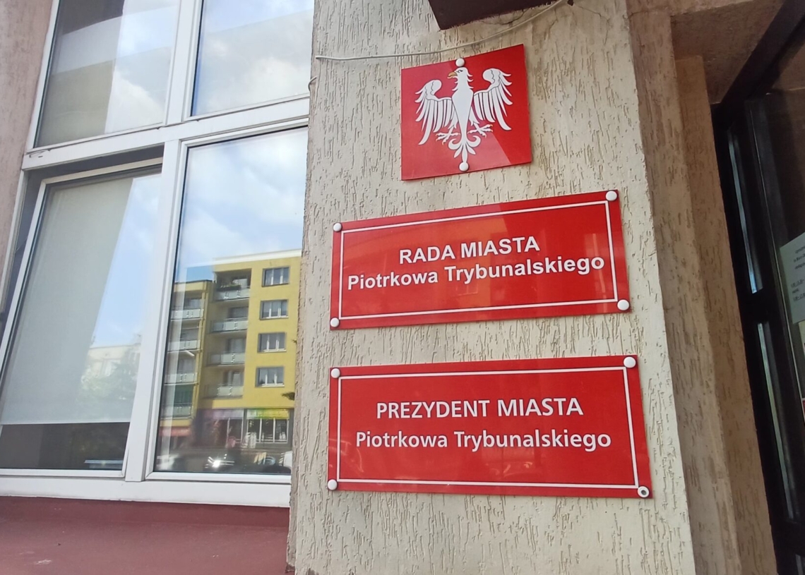 Piotrkowscy radni domagają się zmian w zarządzaniu radą. Czy przewodniczący Staszek odejdzie? 1 Rada Miasta Piotrkowa Trybunalskiego