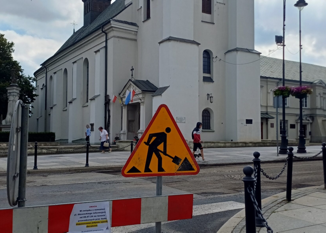Remont głównej ulicy w Piotrkowie Trybunalskim. Będą utrudnienia 1 20240708 153343 scaled