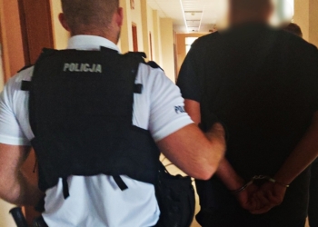 Tomaszów Mazowiecki: Areszt dla posiadacza narkotyków i broni