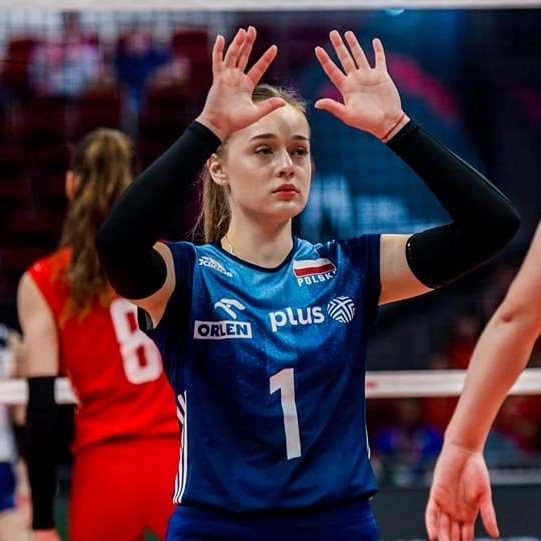 Jednak trzy „Łódzkie Wiewióry” zagrają w Paryżu! Do Łodzi wraca Maria Stenzel. Znamy cały skład ŁKS-u Commercecon na sezon 2024/25 1 Jednak trzy „Łódzkie Wiewióry” zagrają w Paryżu! Do Łodzi wraca Maria Stenzel. Znamy (niemal) cały skład ŁKS-u Commercecon na sezon 2024/25