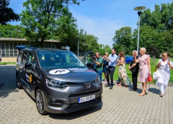 Rotary Club w Łodzi przekazał pojazd dla Stowarzyszenia Hospicjum Łódzkie