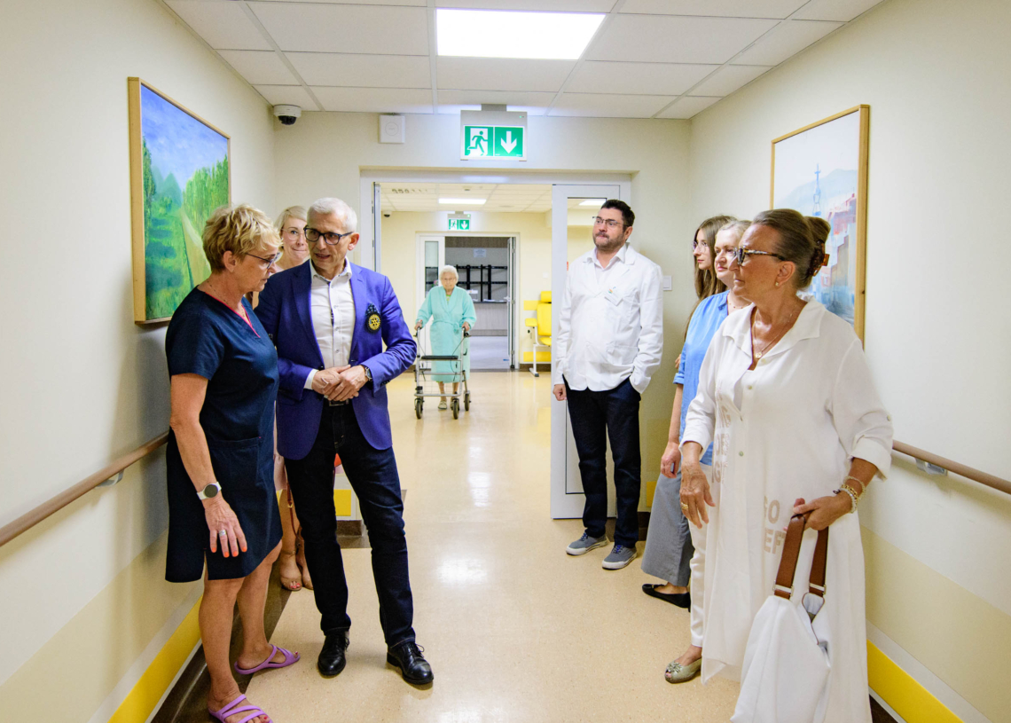 Rotary Club w Łodzi przekazał pojazd dla Stowarzyszenia Hospicjum Łódzkie [ZDJĘCIA]
