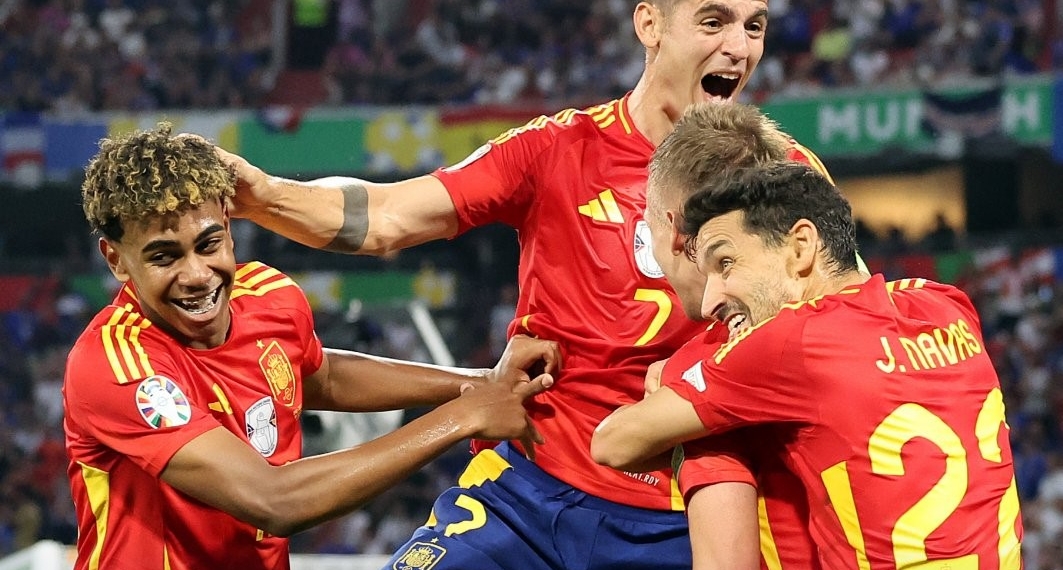 Euro 2024. Lamine Yamal przeszedł do historii. Hiszpania zagra w finale