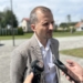 Wiceminister klimatu i środowiska Mikołaj Dorożała w Złoczewie