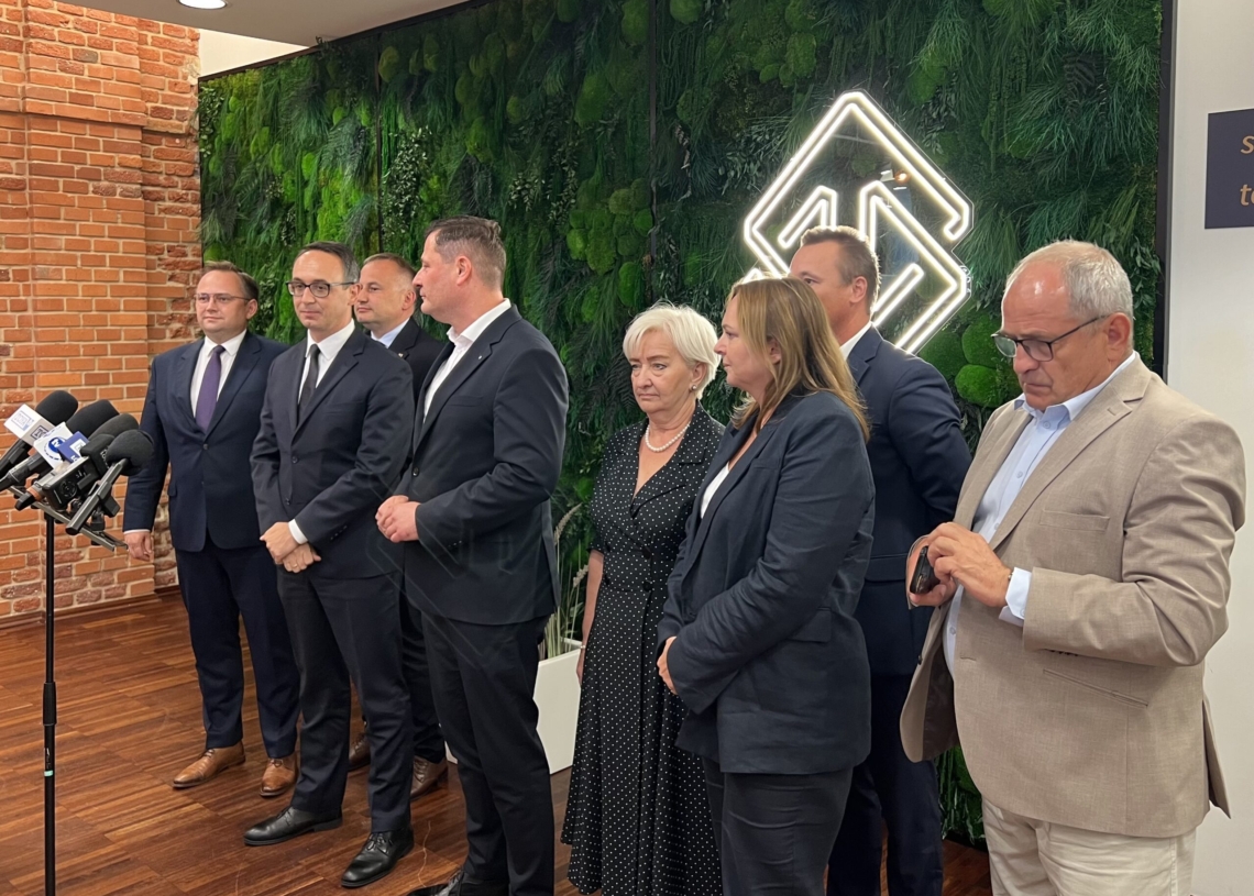 Nowe firmy w ŁSSE. Powstało ponad 600 miejsc pracy 1 Nowe firmy w ŁSSE. Powstało ponad 600 miejsc pracy