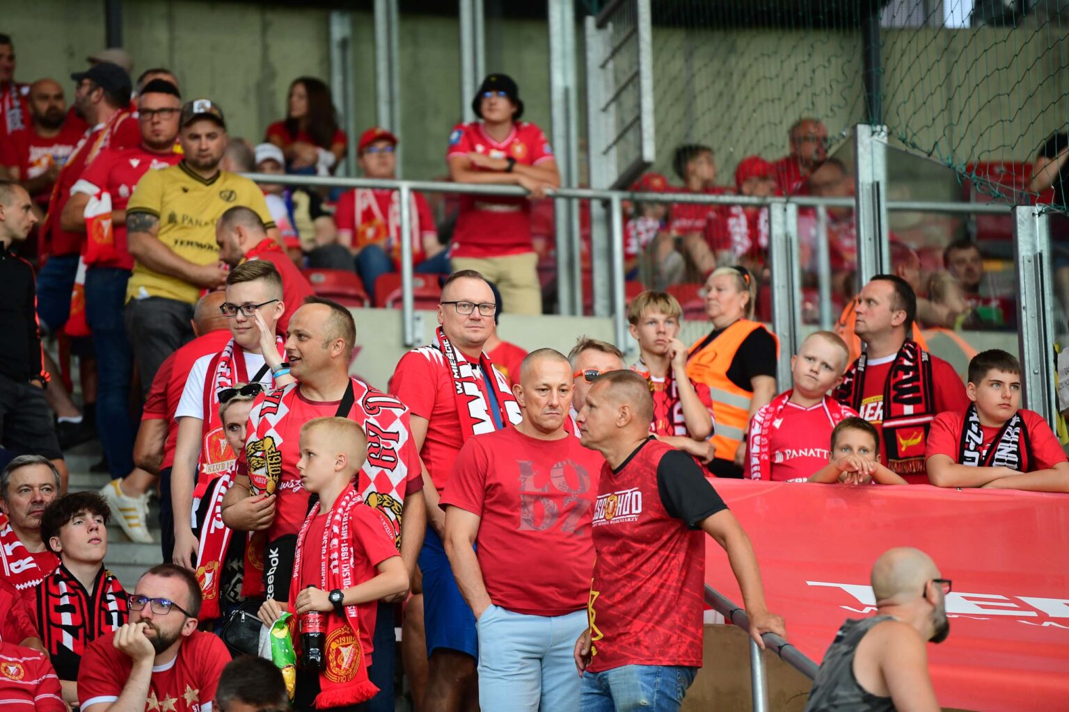 Kibice na meczu Widzew Lodz vs Lech Poznan Fot Sebastian Szwajkowski 11 1