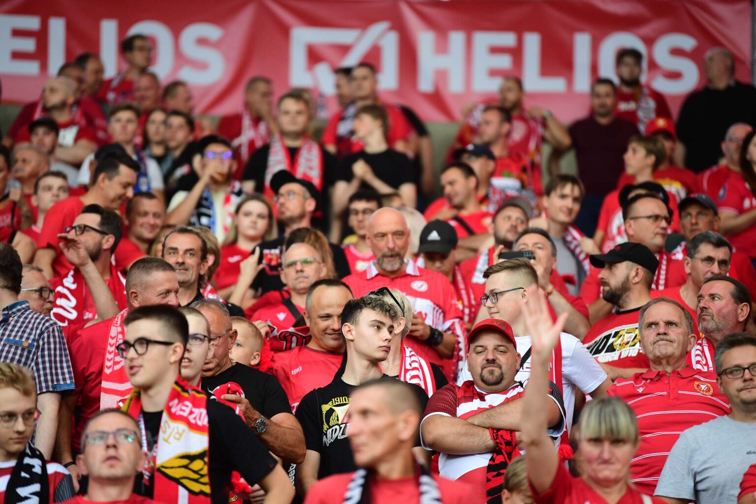 Kibice na meczu Widzew Lodz vs Lech Poznan Fot Sebastian Szwajkowski 19 1