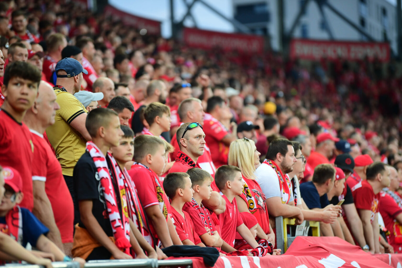 Kibice na meczu Widzew Lodz vs Lech Poznan Fot Sebastian Szwajkowski 50 1