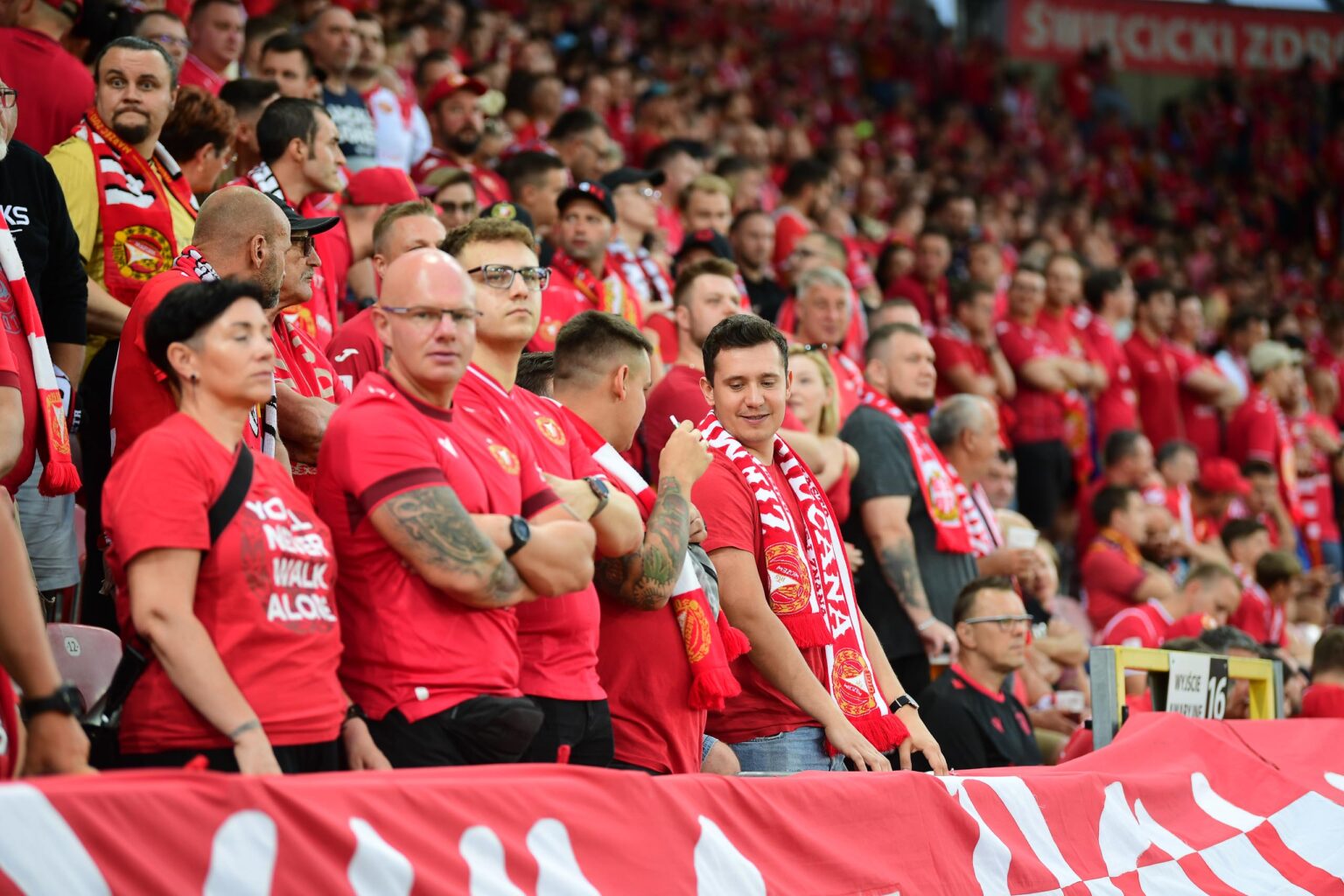 Kibice na meczu Widzew Lodz vs Lech Poznan Fot Sebastian Szwajkowski 93 1