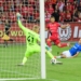 Pierwsze od niemal 18 lat zwycięstwo z „Kolejorzem” przy al. Piłsudskiego! Widzew Łódź - Lech Poznań 2:1