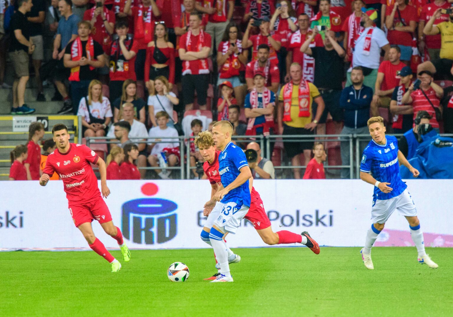 Widzew Lodz vs Lech Poznan Fot Sebastian Szwajkowski 4