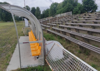 Kolejny raz stadion PTC Pabianice padł ofiarą wandali