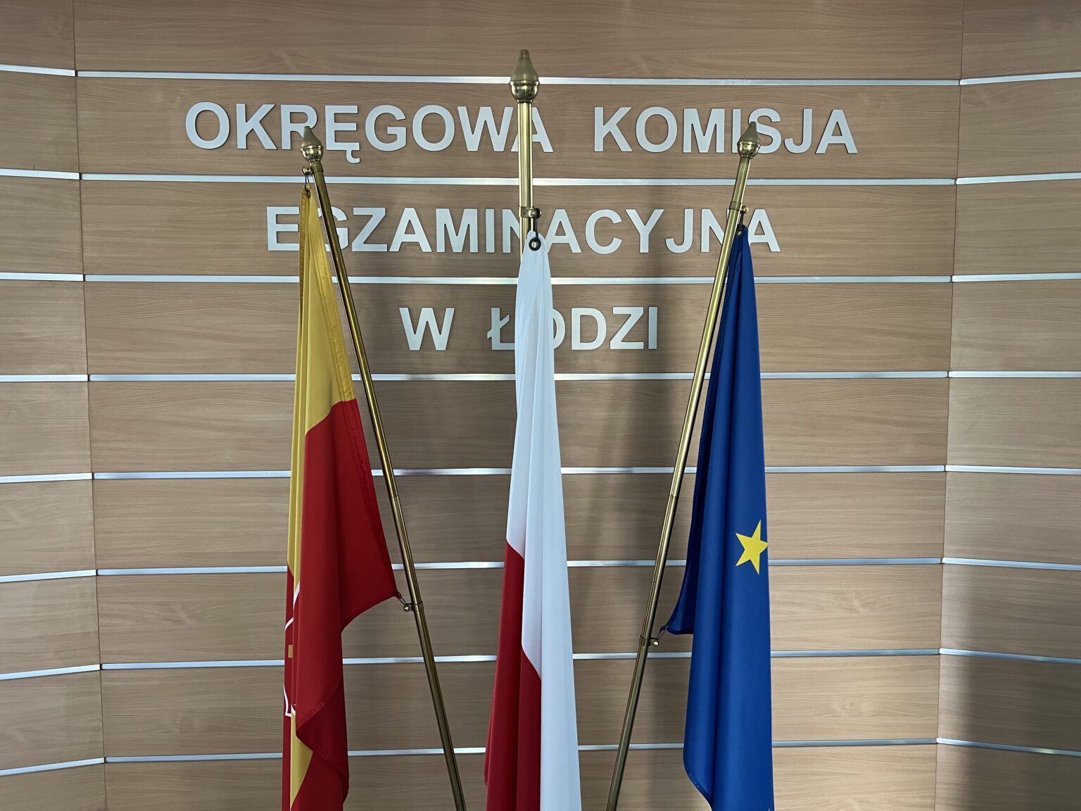 Maturzyści poznali wyniki egzaminów. Jaki procent absolwentów szkół średnich nie zdało matury? 4 fot. Eliza Cichosz (12)