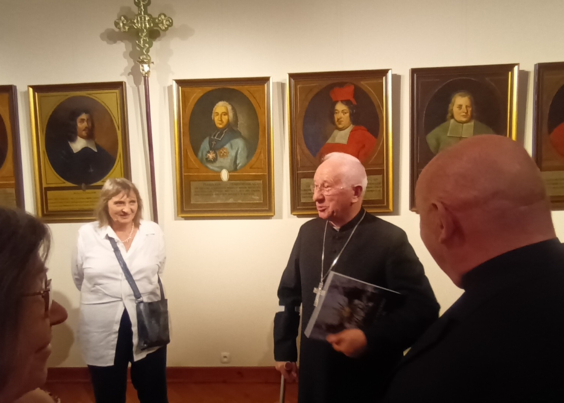 Mecenat interrexów w Łowiczu. Wystawa skarbów ze skarbca