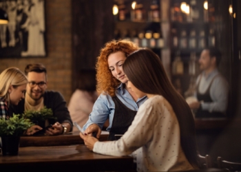 Jak usprawnić pracę lokalu gastronomicznego?