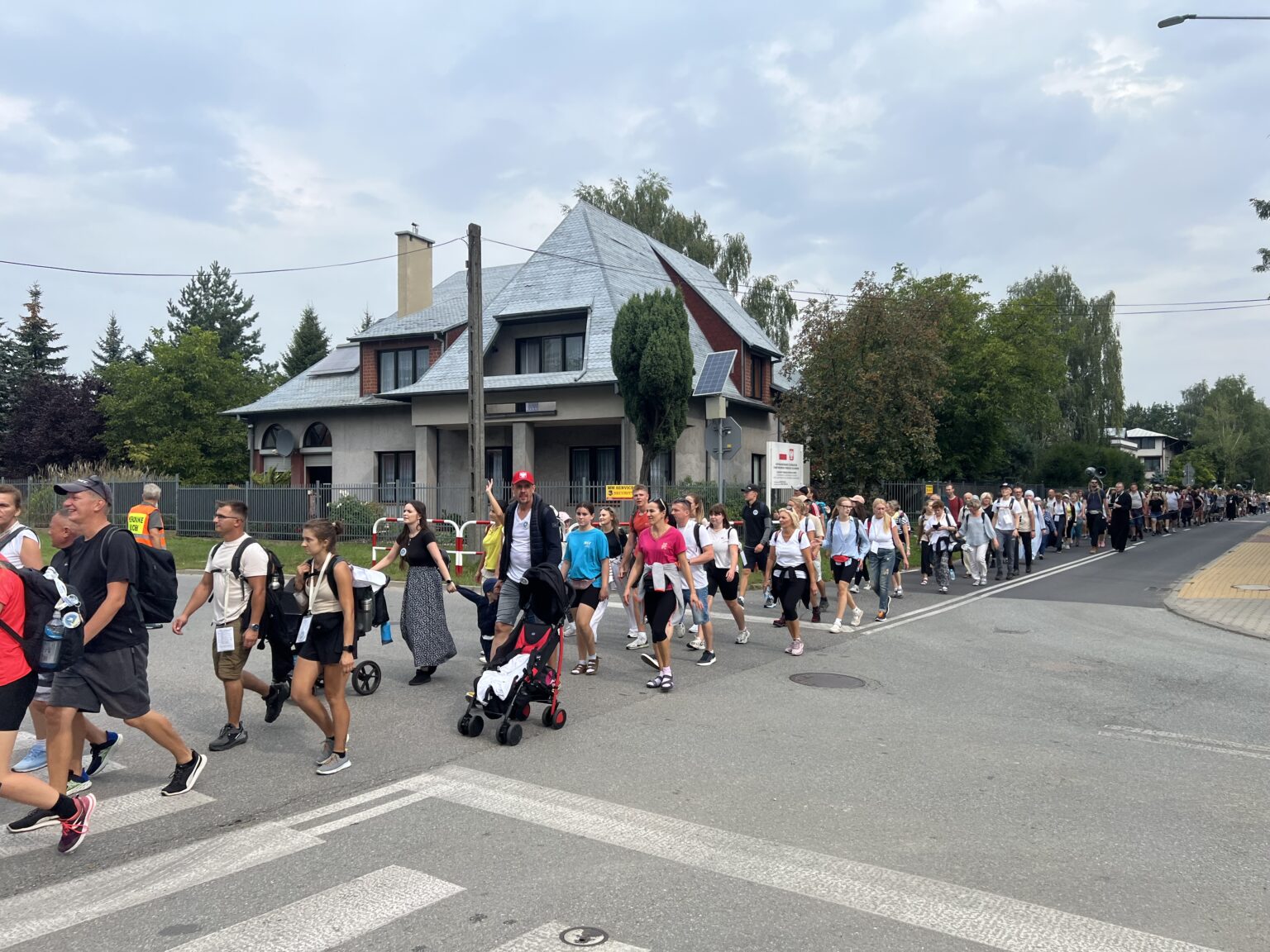Ruszyła 99. Piesza Pielgrzymka Łódzka 6 99. Piesza Pielgrzymka Pielgrzymka Łódzka (6)