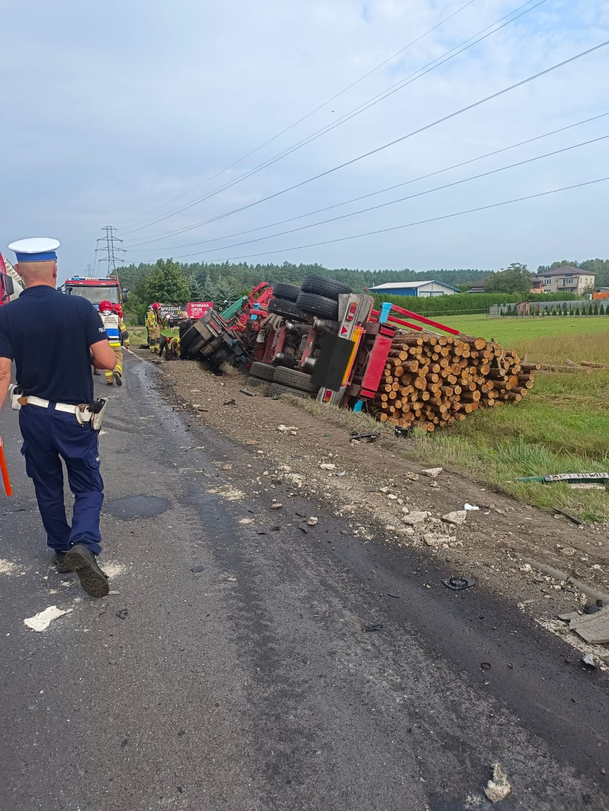 Tragiczny wypadek w Gałkowicach Nowych. Nie żyje 47-letni mężczyzna 2 Tragiczny wypadek w Gałkowicach Nowych