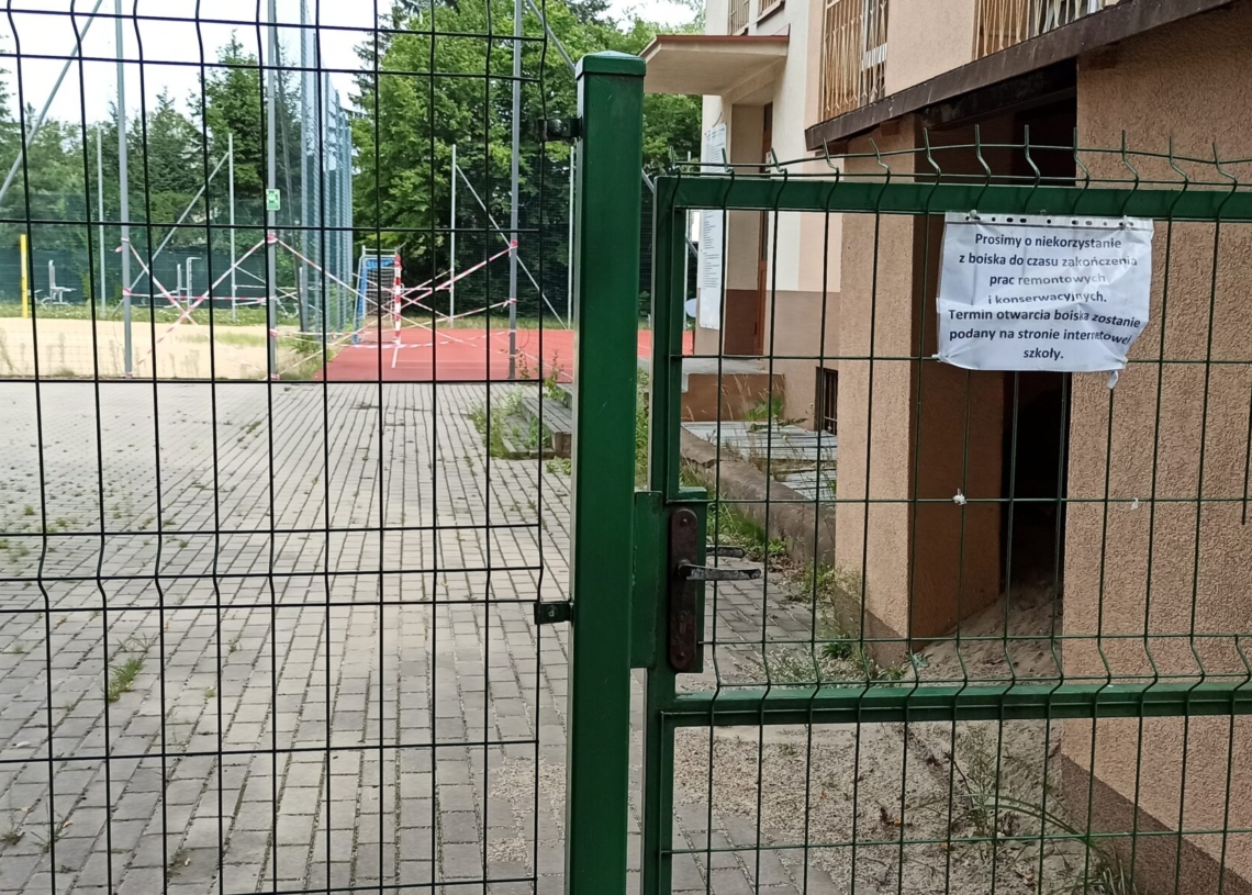 Jak długo potrwa zamknięcie kompleksu sportowego przy Zelwerowicza w Łodzi?