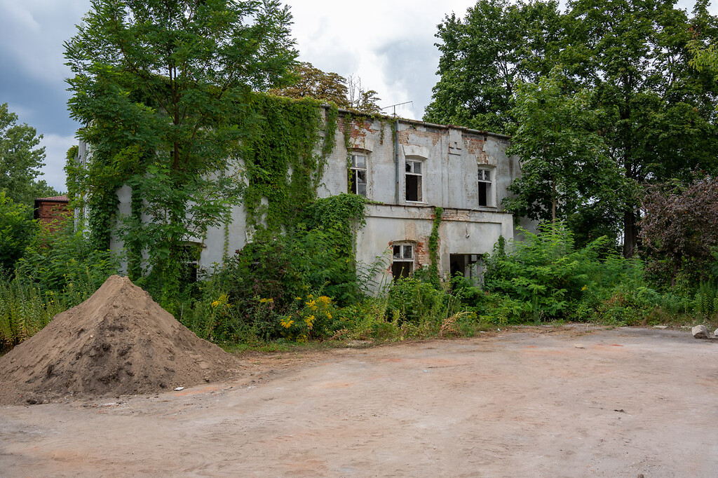 Skierniewice: Stowarzyszenie „Wspólna Troska” stworzy w budynku dawnych koszar mieszkania wspomagane 1 Fundacja Wspólna Troska wybuduje mieszkania wspomagane w dawnych koszarach