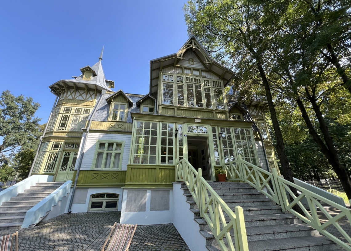 „Ostatnie lato” - nowa wystawa w Centralnym Muzeum Włókiennictwa w Łodzi 1 „Ostatnie lato” - nowa wystawa w Centralnym Muzeum Włókiennictwa w Łodzi