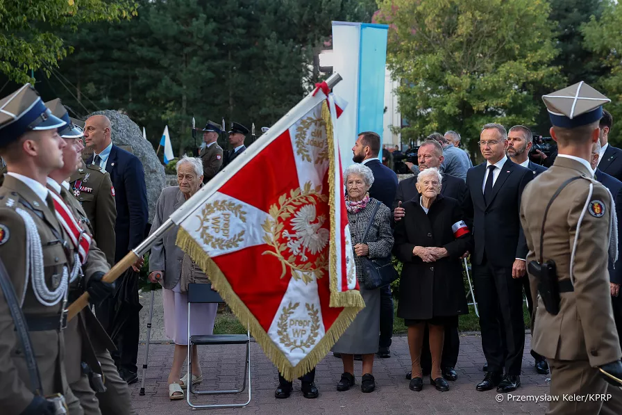 "Niczym Wieluń nie zawinił". Obchody 85. rocznicy wybuchu II wojny światowej 1 „Niczym Wieluń nie zawinił”. Obchody 85. rocznicy wybuchu II wojny światowej