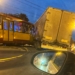 Wypadek na Włókniarzy w Łodzi. Zderzyły się tramwaj i ciężarówka 7 Wypadek na Włókniarzy w Łodzi. Tramwaj wjechał w ciężarówkę
