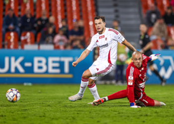 Remis z liderem powinien cieszyć. Bruk-Bet Termalica Nieciecza - ŁKS Łódź 2:2 ŁKS Łódź - Bruk-Bet Termalica Nieciecza [RELACJA NA ŻYWO]