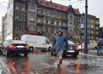 Niż genueński Boris. Weekend bardzo deszczowy, możliwe podtopienia