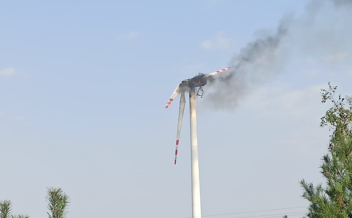 pożar turbiny wiatrowej