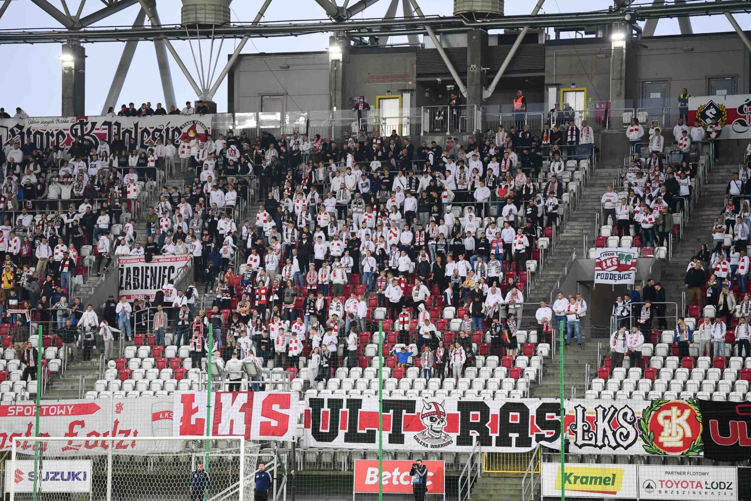 Kibice LKS Lodz Pogon Siedlce Fot Sebastian Szwajkowski 123