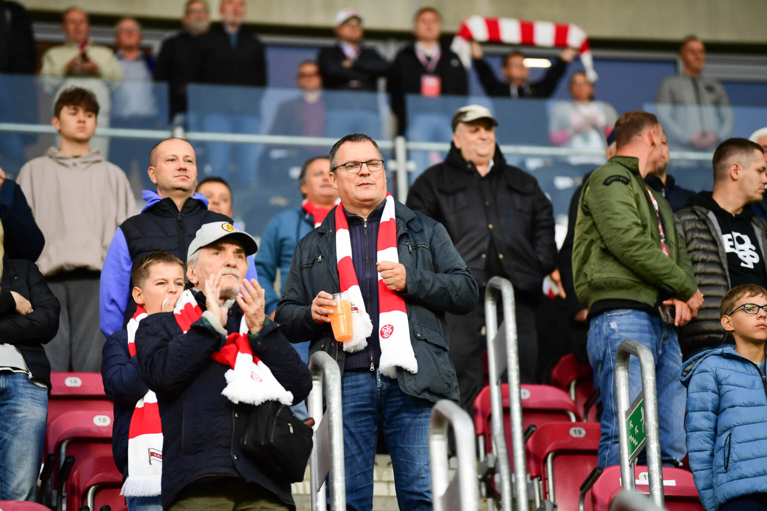 Kibice LKS Lodz Pogon Siedlce Fot Sebastian Szwajkowski 62