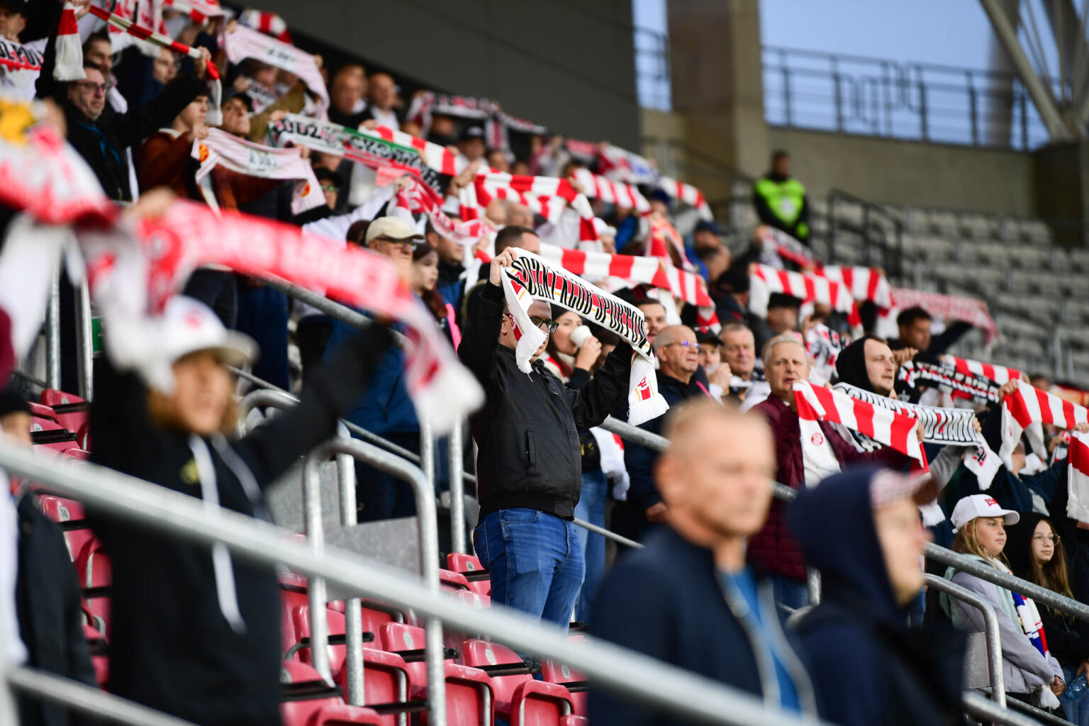 Kibice LKS Lodz Pogon Siedlce Fot Sebastian Szwajkowski 71