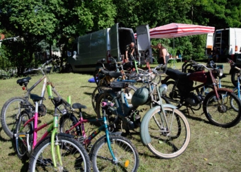 Moto Weteran Bazar
