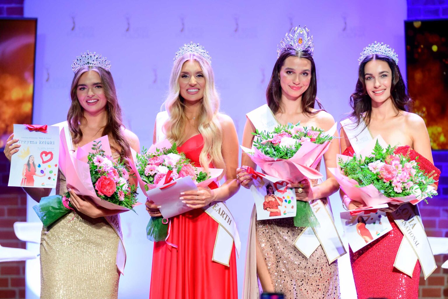Prezentacja kandydatek do konkursow miss Fot Sebastian Szwajkowski 18
