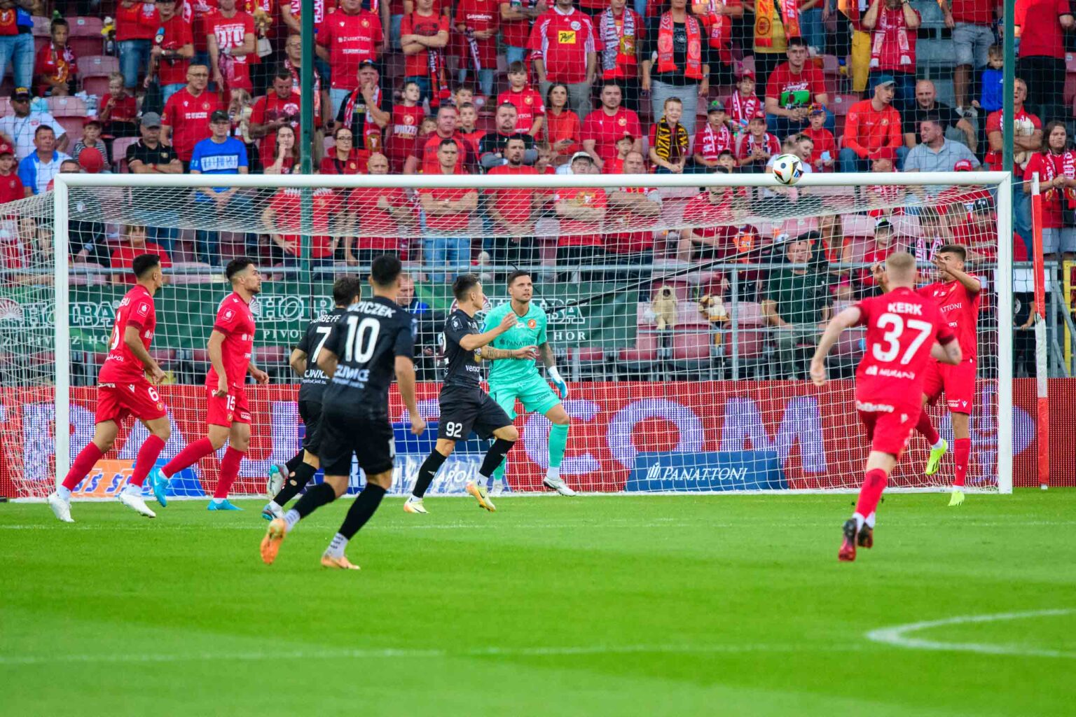 Widzew Lodz vs Piast Gliwice Fot Sebastian Szwajkowski 1