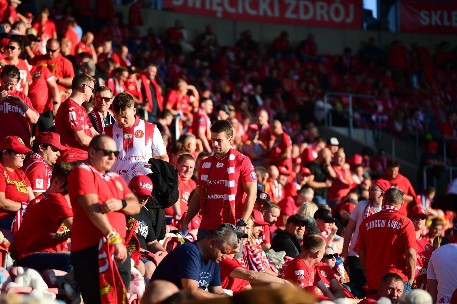 Widzew Lodz vs Piast Gliwice doping Fot Sebastian Szwajkowski 108