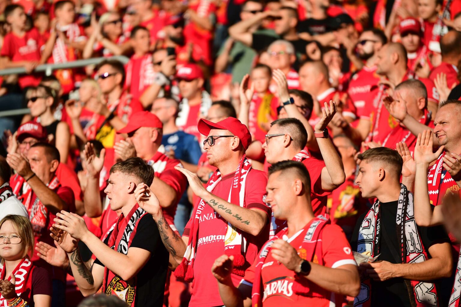 Widzew Lodz vs Piast Gliwice doping Fot Sebastian Szwajkowski 116